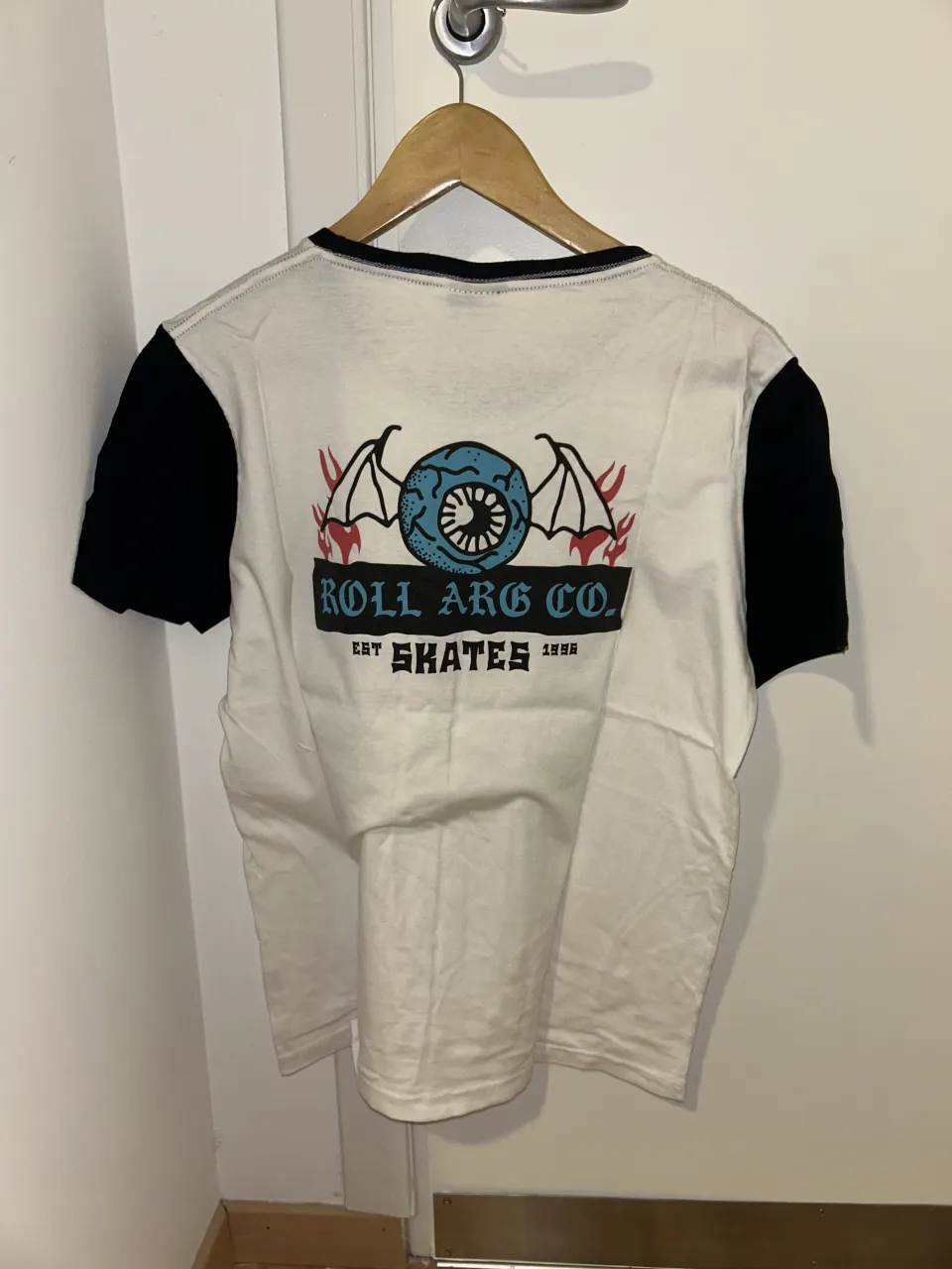 Remera Roll arg - Vista 2