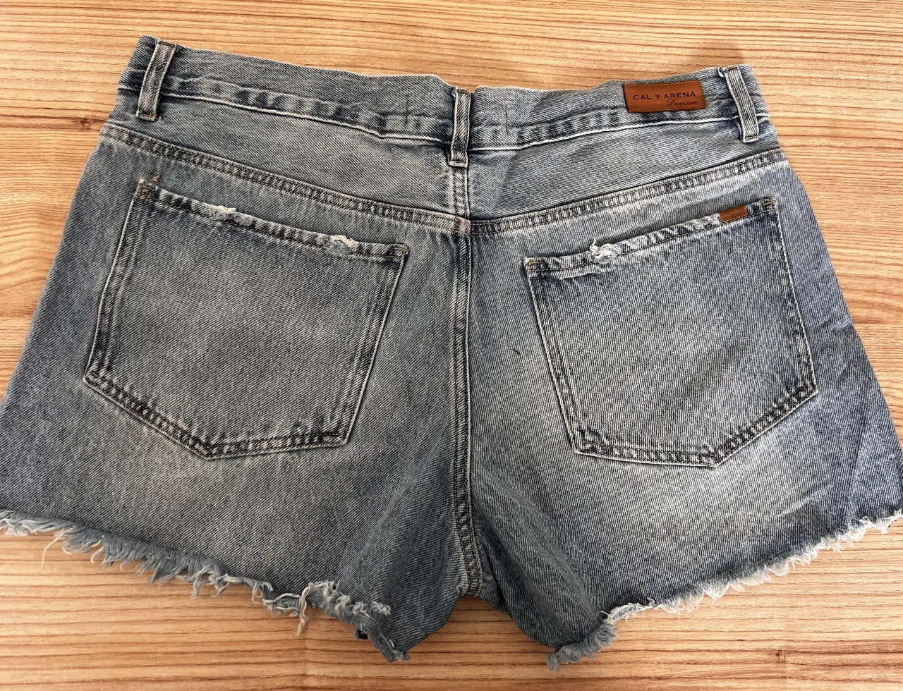 Short Cal y arena - Vista 2