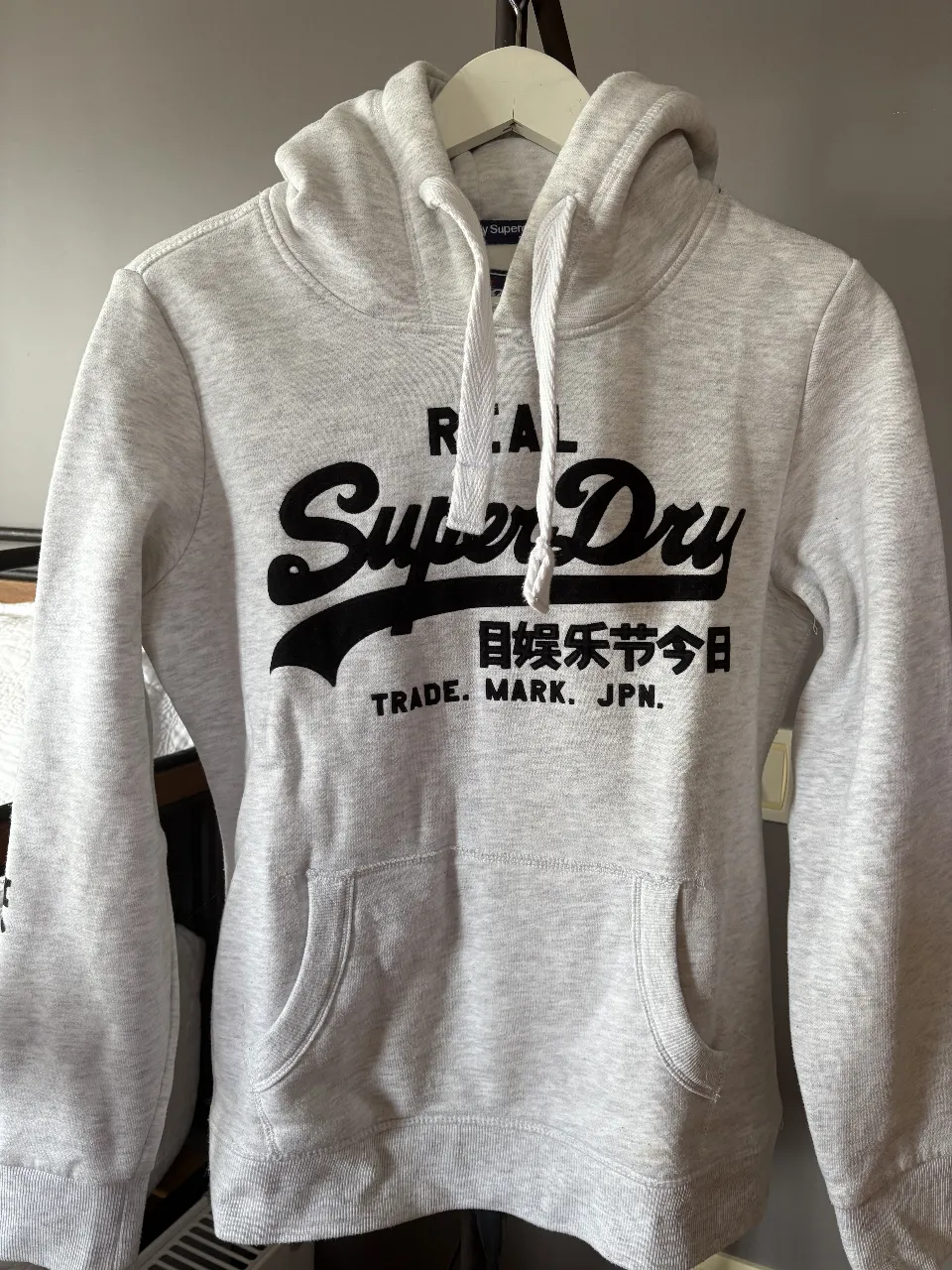 Buzo Superdry - Vista 4