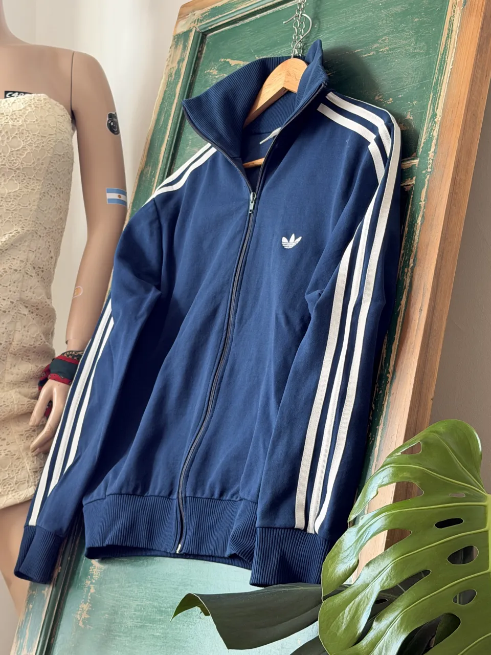 Campera adidas - Vista 2