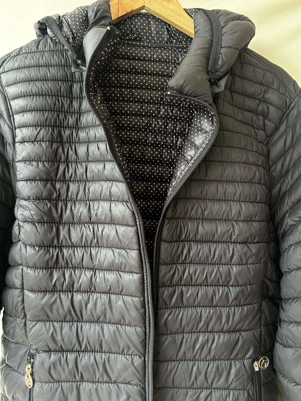 Campera Ninguna - Vista 2