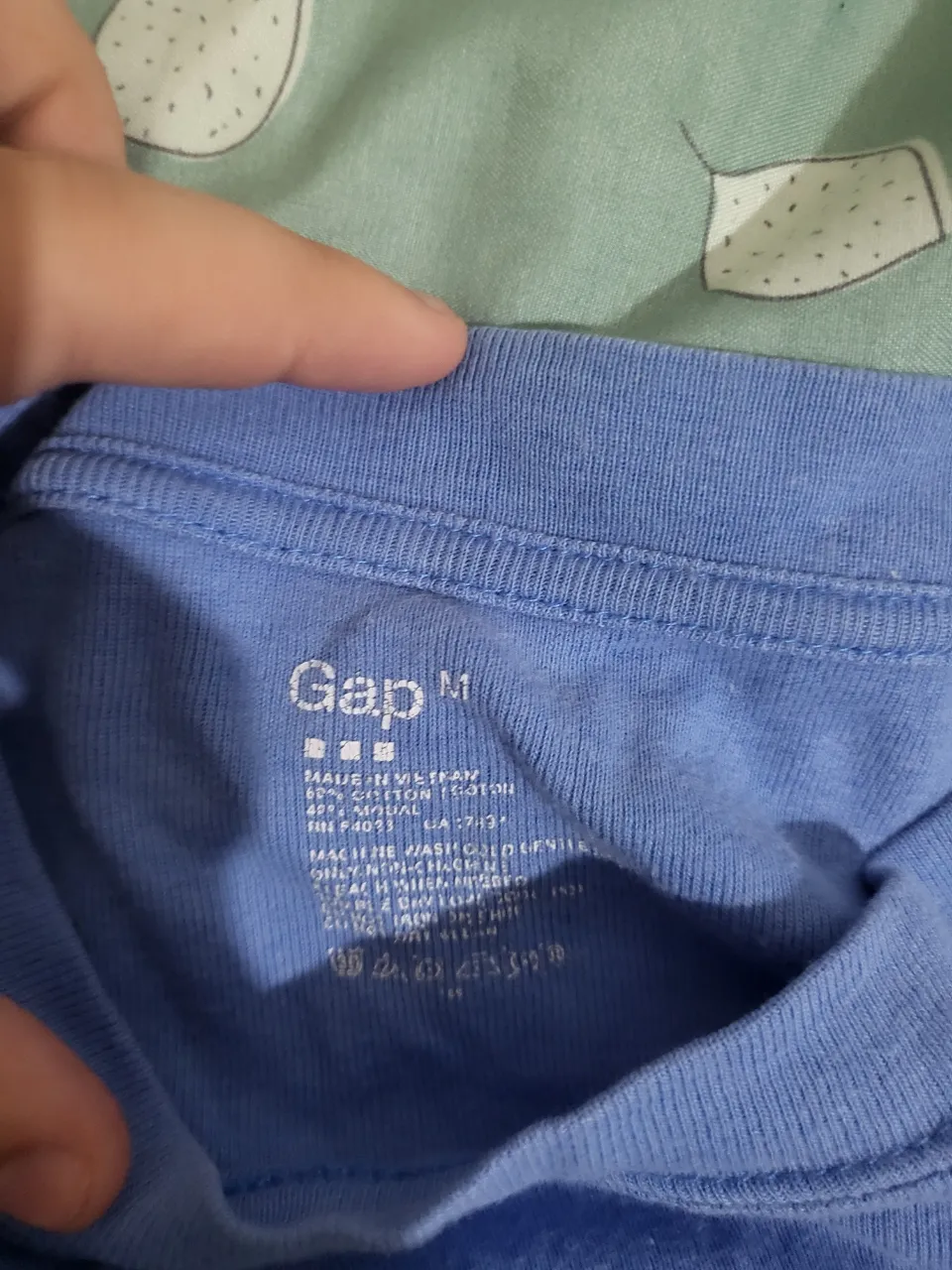 Remera GAP - Vista 2