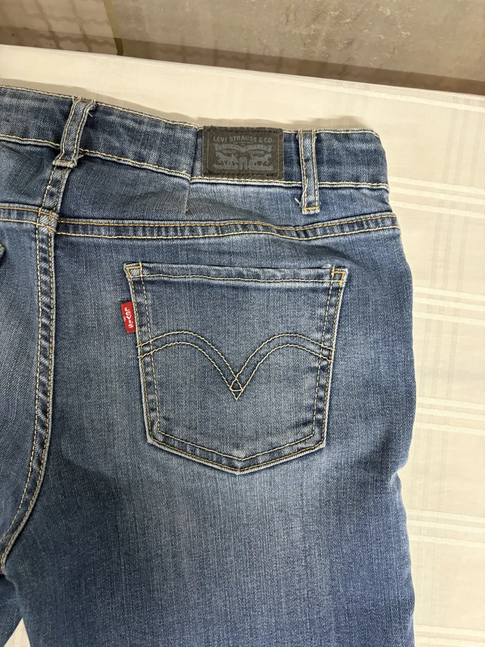 Jean Levi's - Vista 3