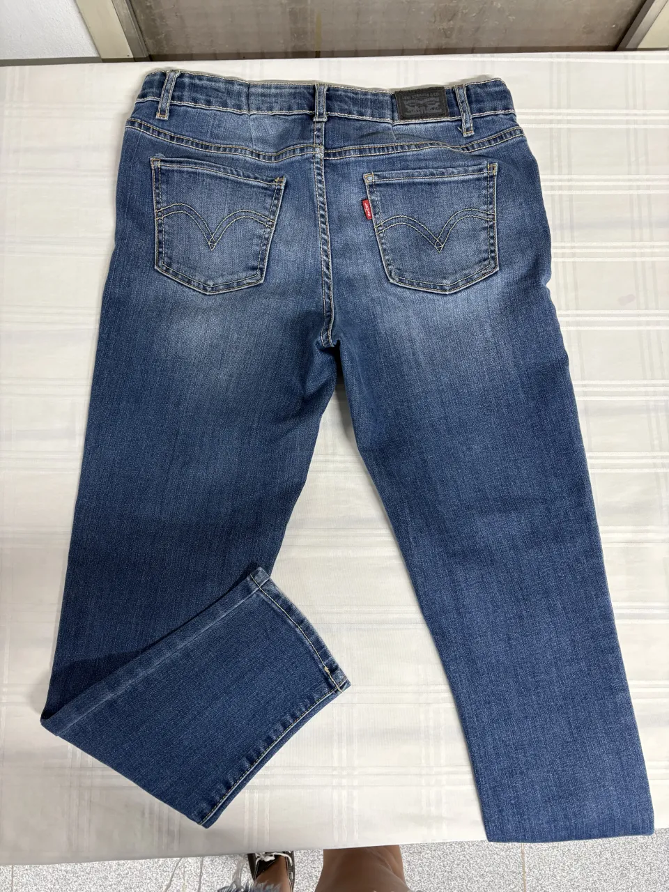 Jean Levi's - Vista 4