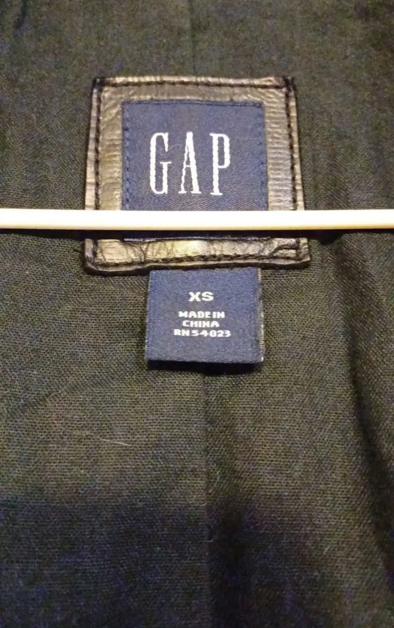 Campera GAP - Vista 2