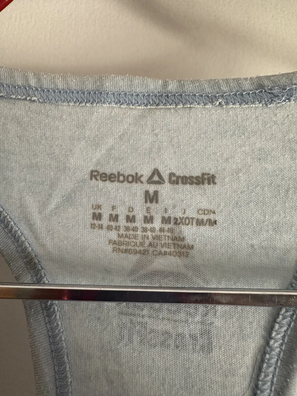 Musculosa Reebok - Vista 2