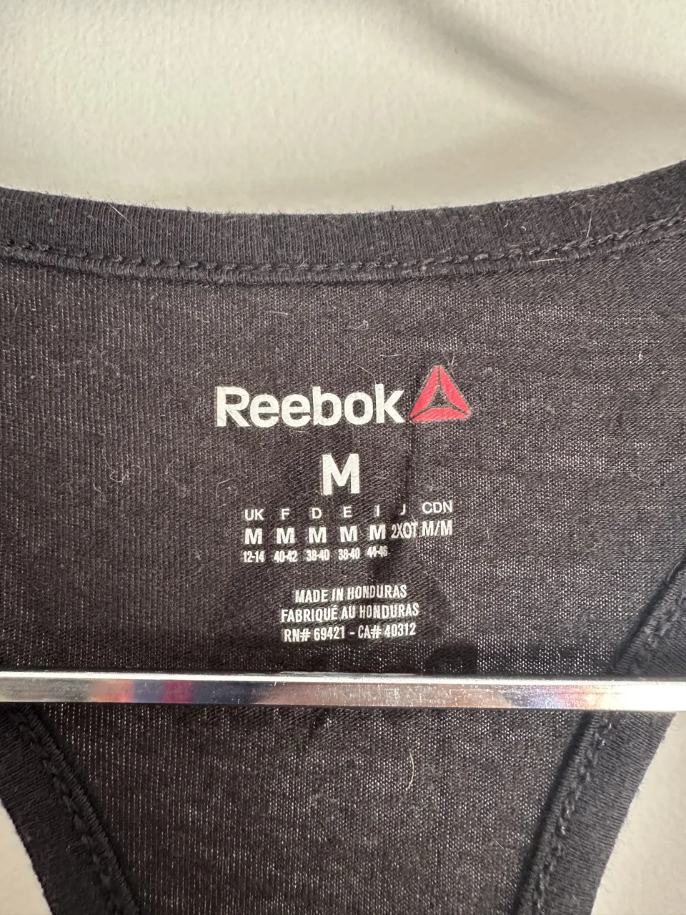 Musculosa Reebok - Vista 2