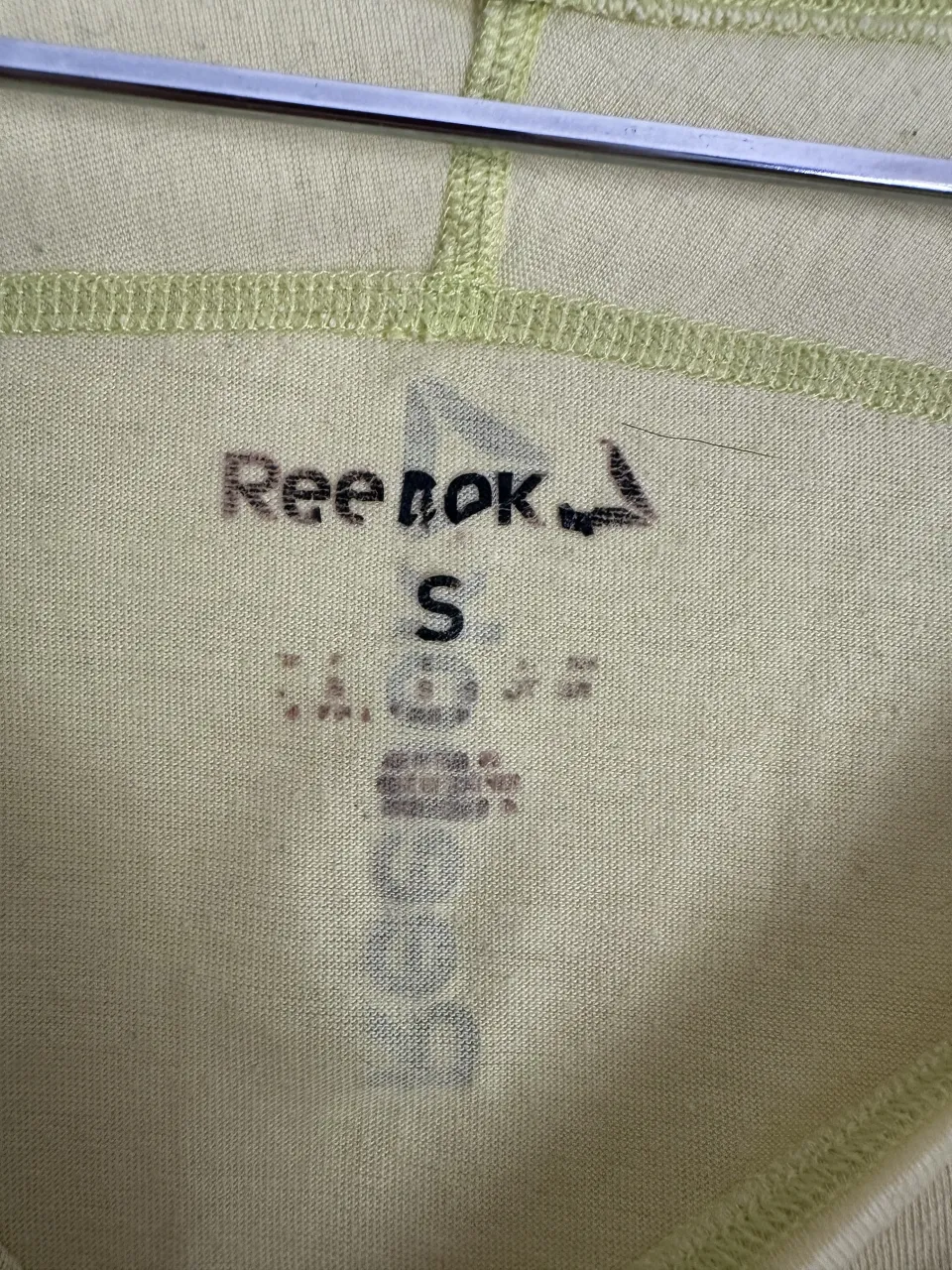 Remera Reebok - Vista 3