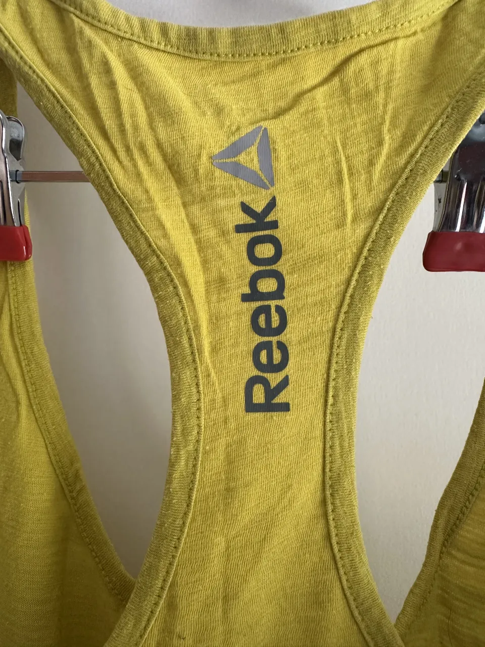 Musculosa Reebok - Vista 3