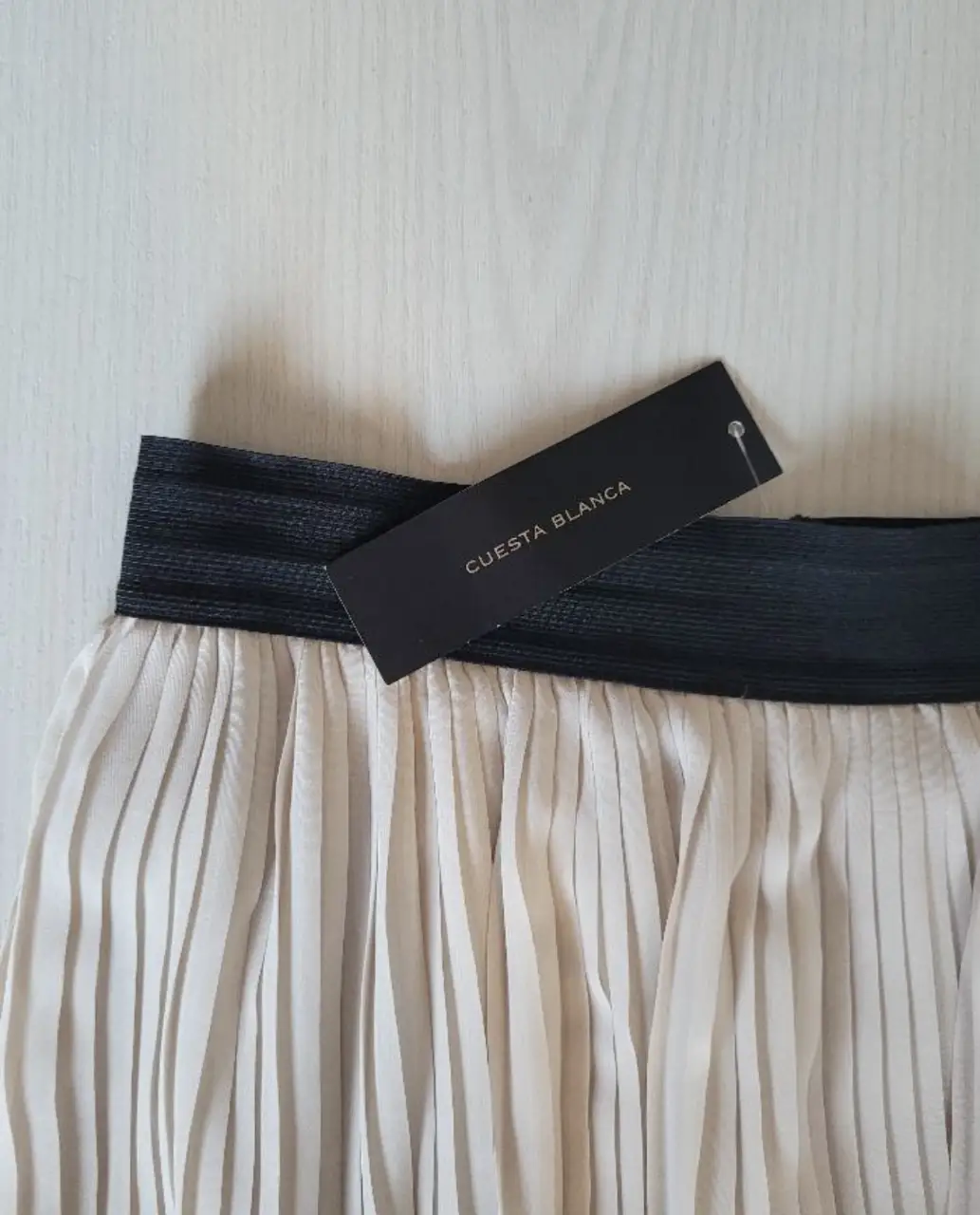 Pollera Cuesta Blanca - Vista 2