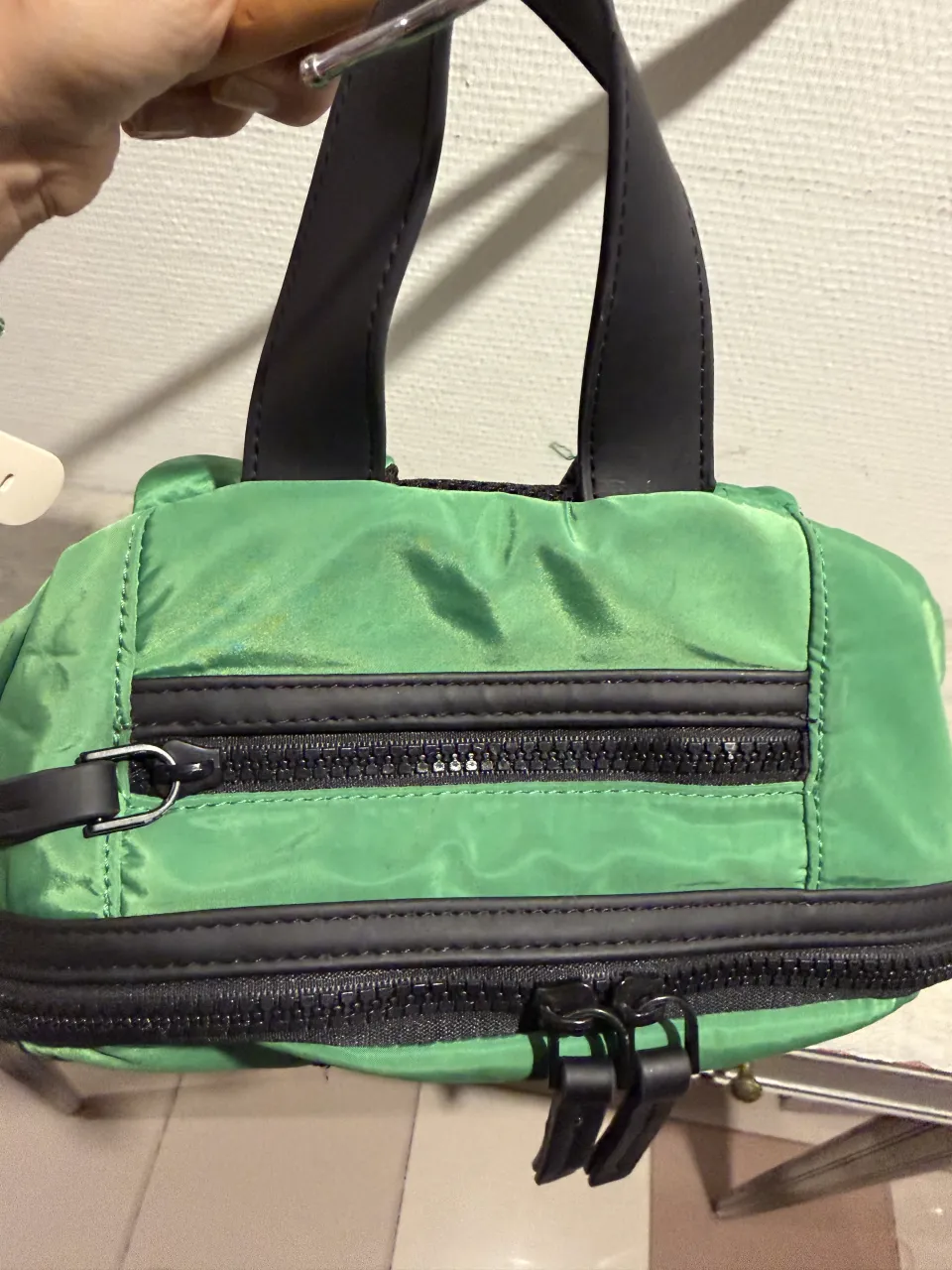 Mochila GUESS - Vista 4