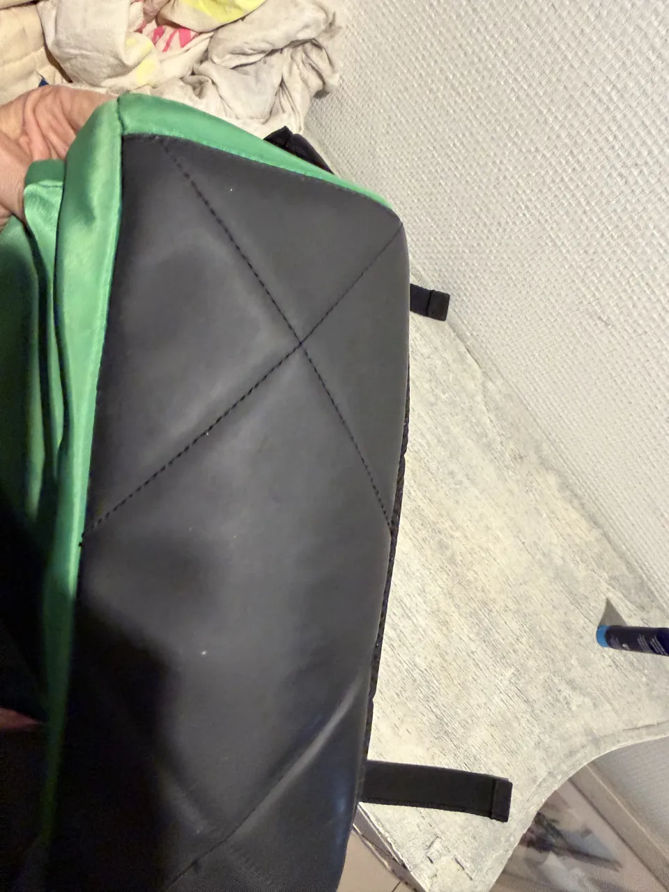 Mochila GUESS - Vista 8