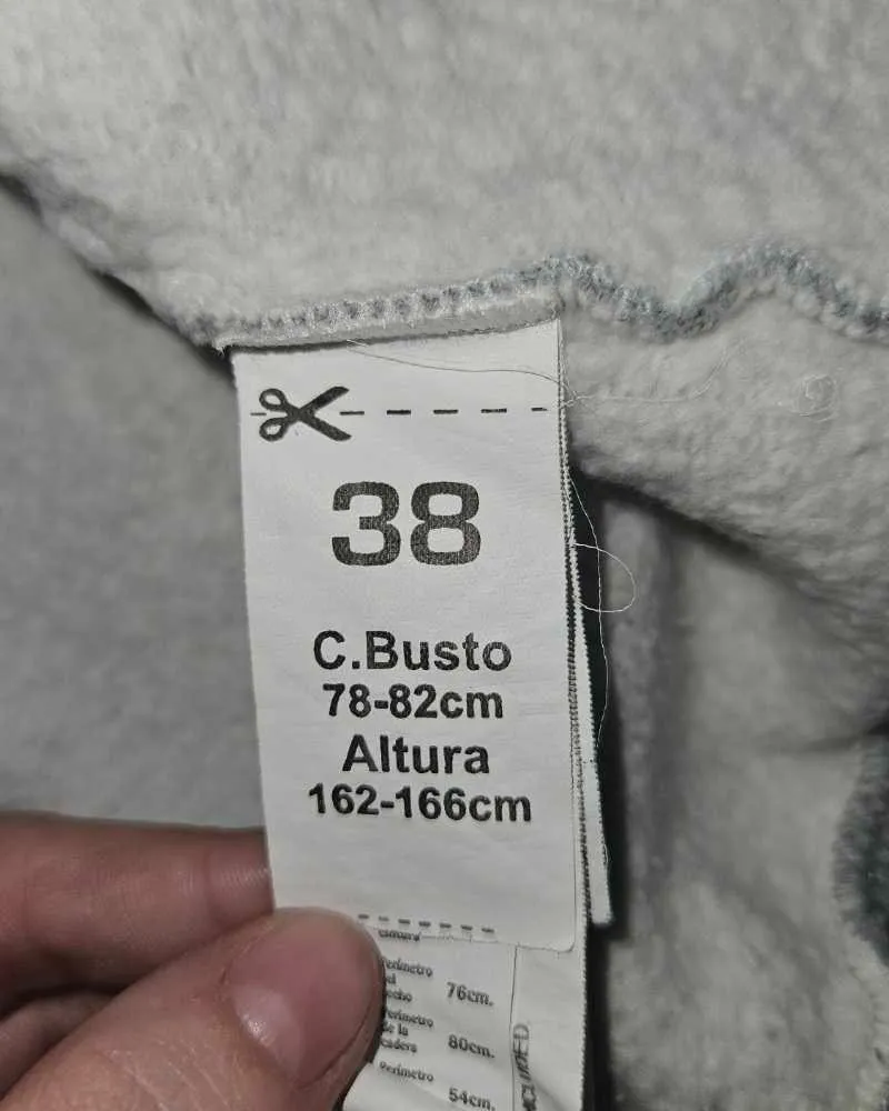 Buzo Como Quieres - Vista 3