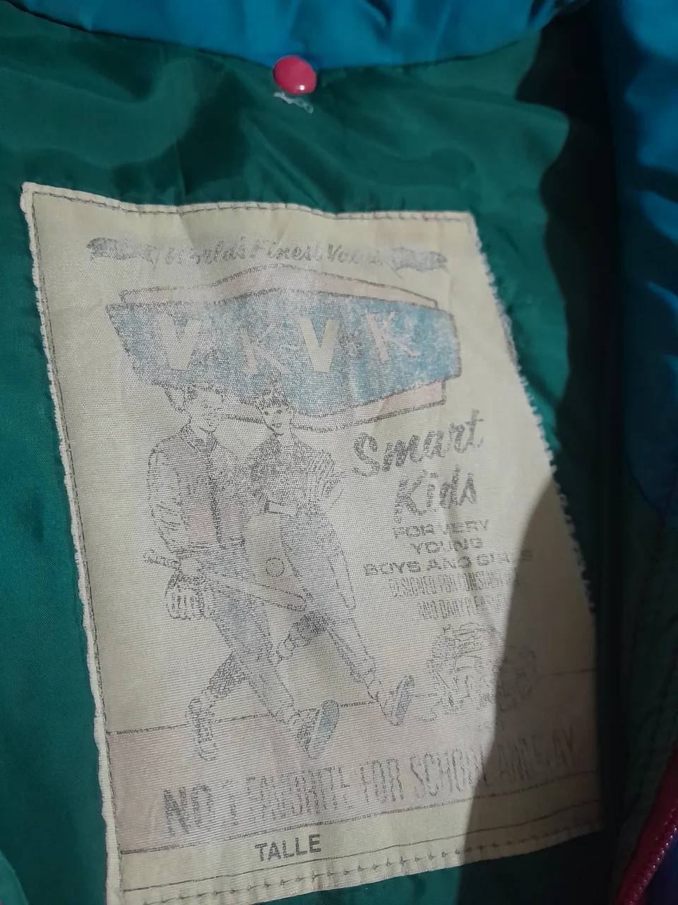 Campera Vkvk - Vista 3