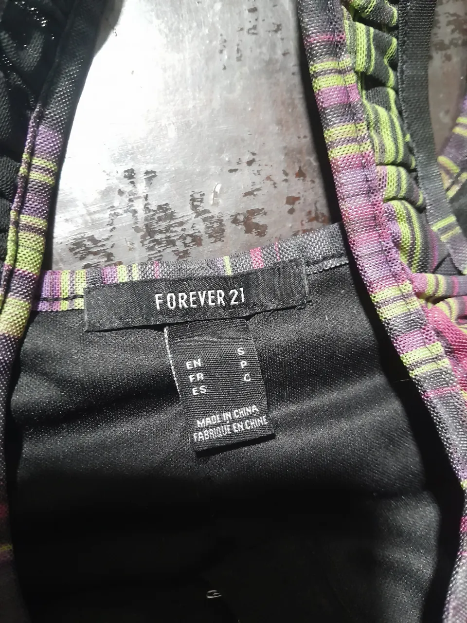 Top Forever 21 - Vista 3