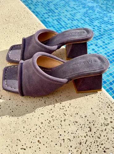 Zuecos Sarkany - Vista 3