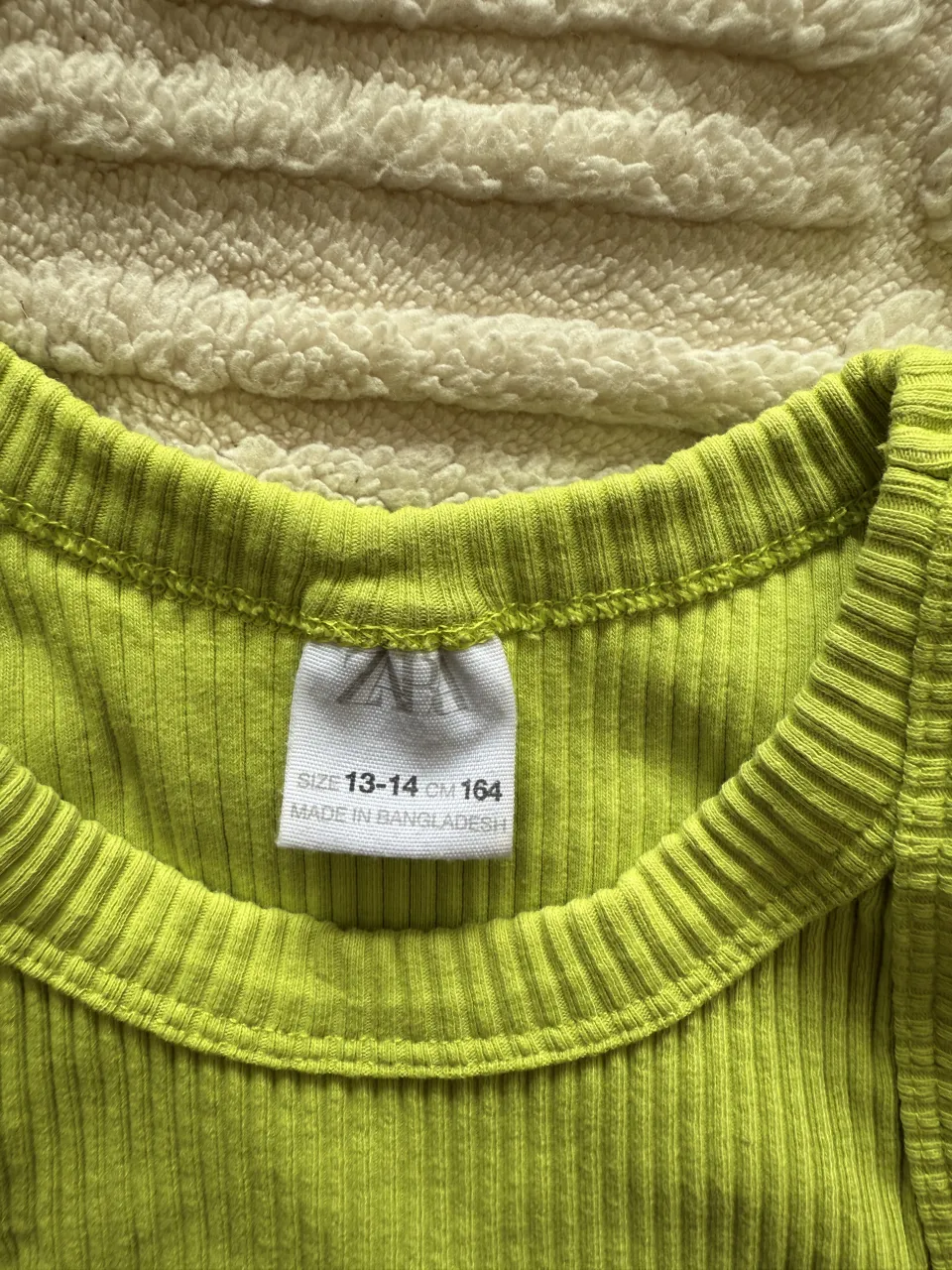 Musculosa Zara - Vista 2