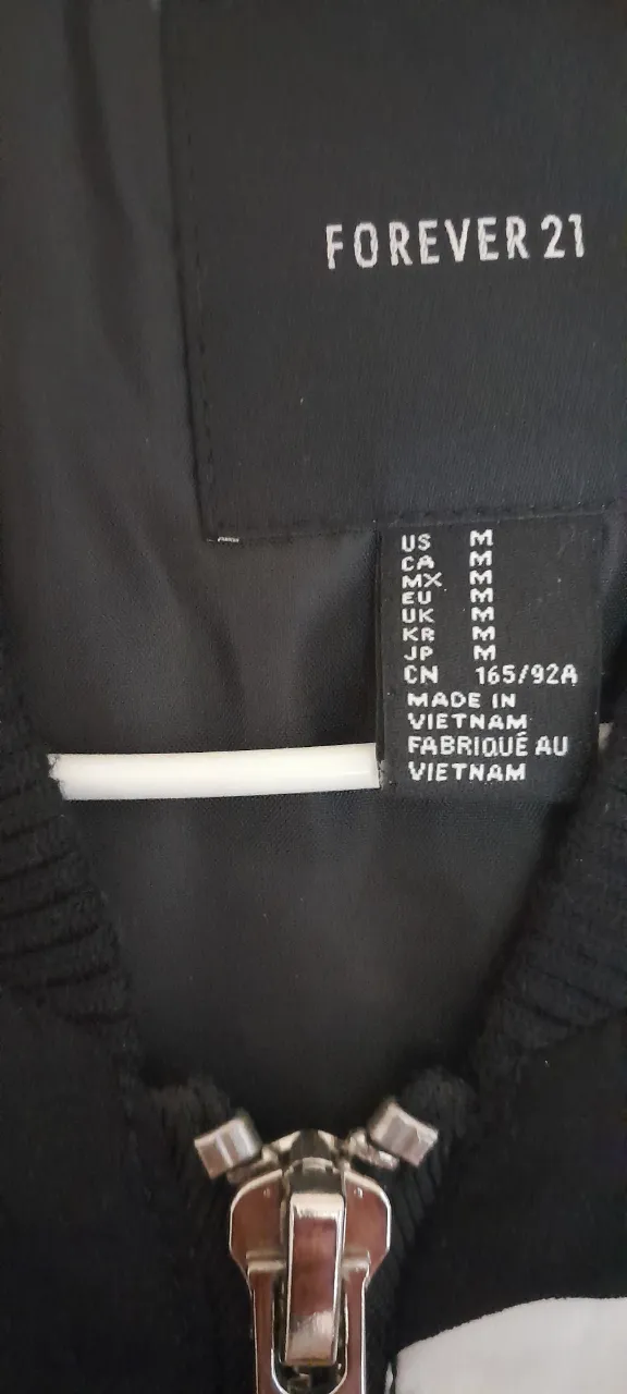 Campera Forever 21 - Vista 2