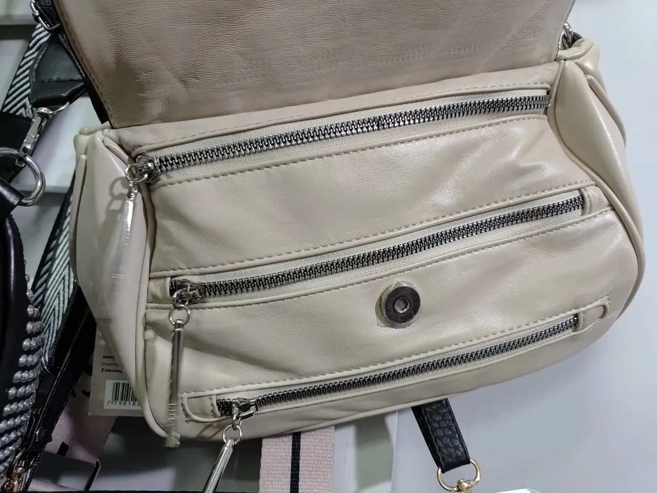 Cartera Lima - Vista 3