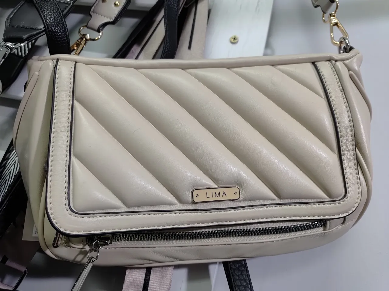 Cartera Lima - Vista 2