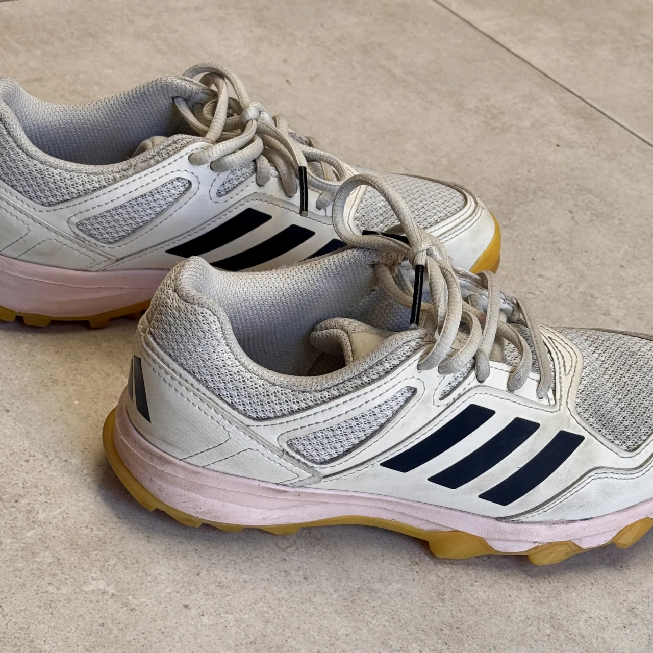 Zapatillas adidas - Vista 3