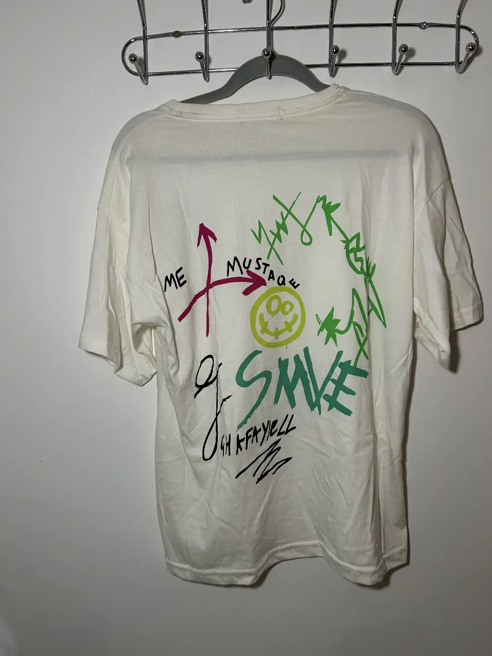 Remera Mustaqe - Vista 2