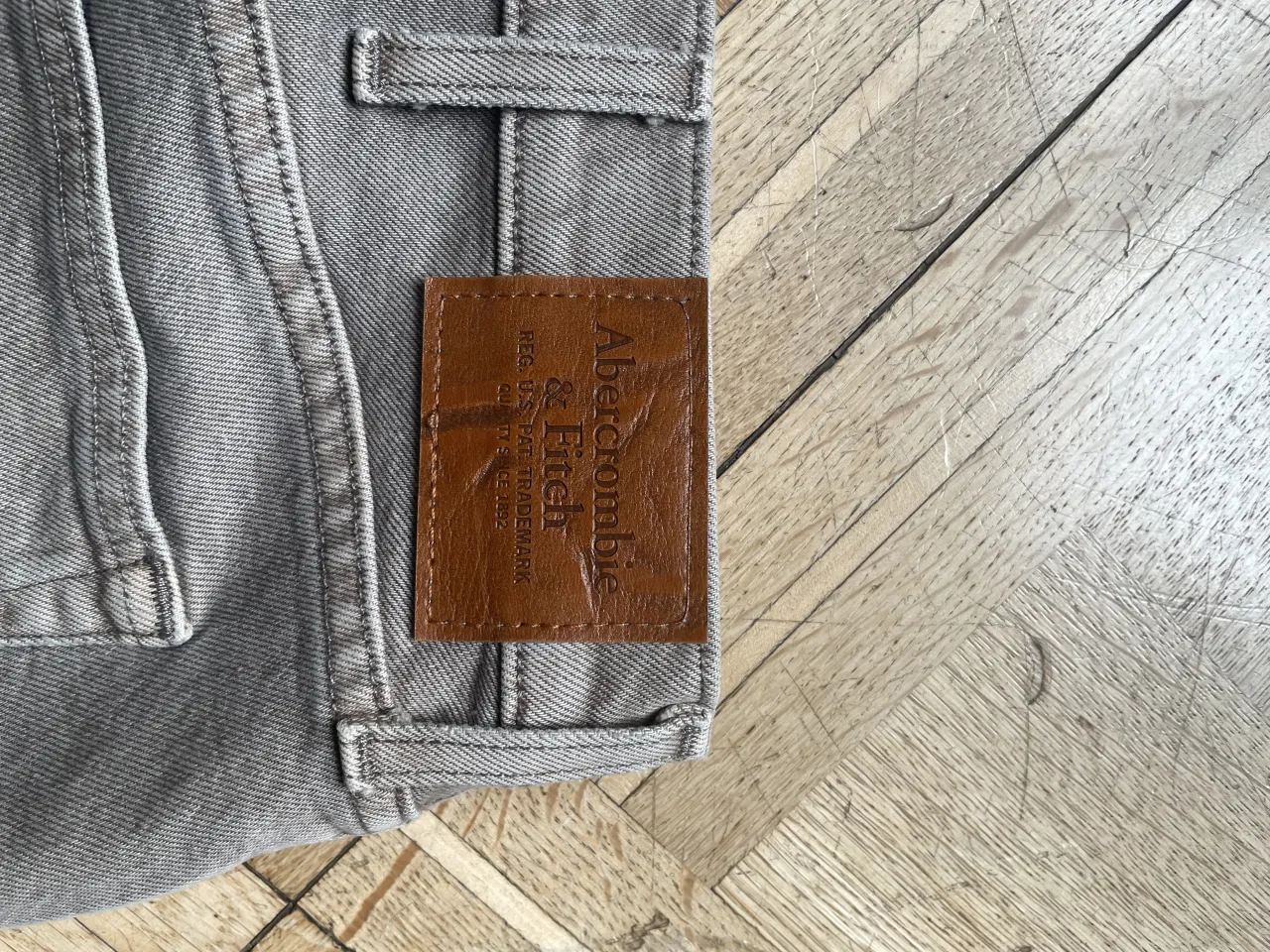 Jean Abercrombie & Fitch - Vista 4