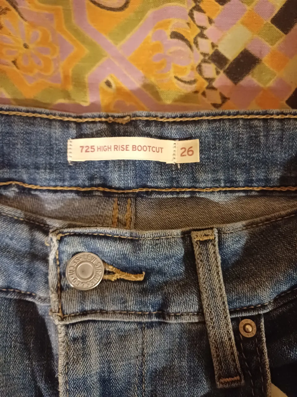 Jean Levi's - Vista 4