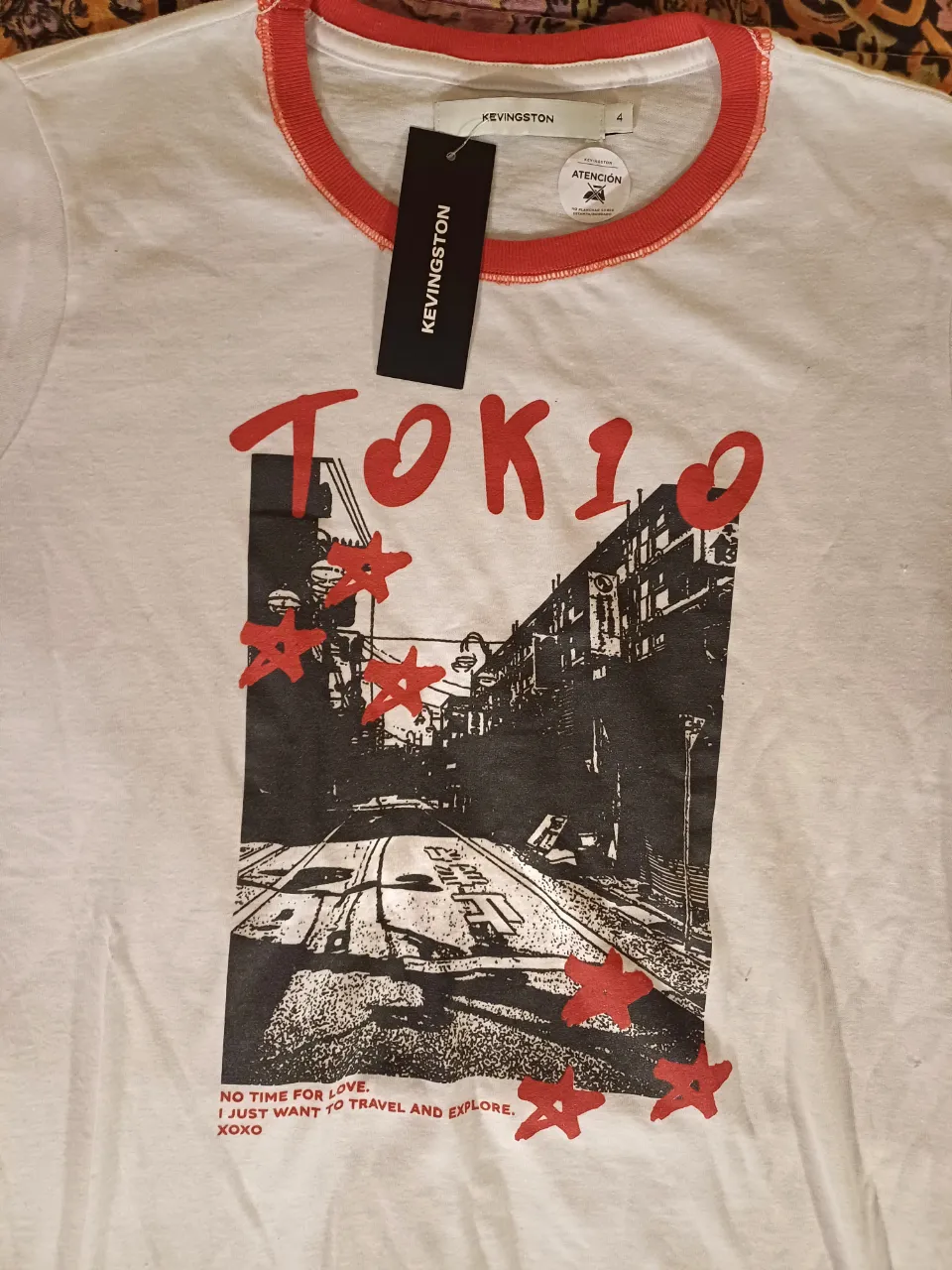 Remera Kevingston - Vista 2