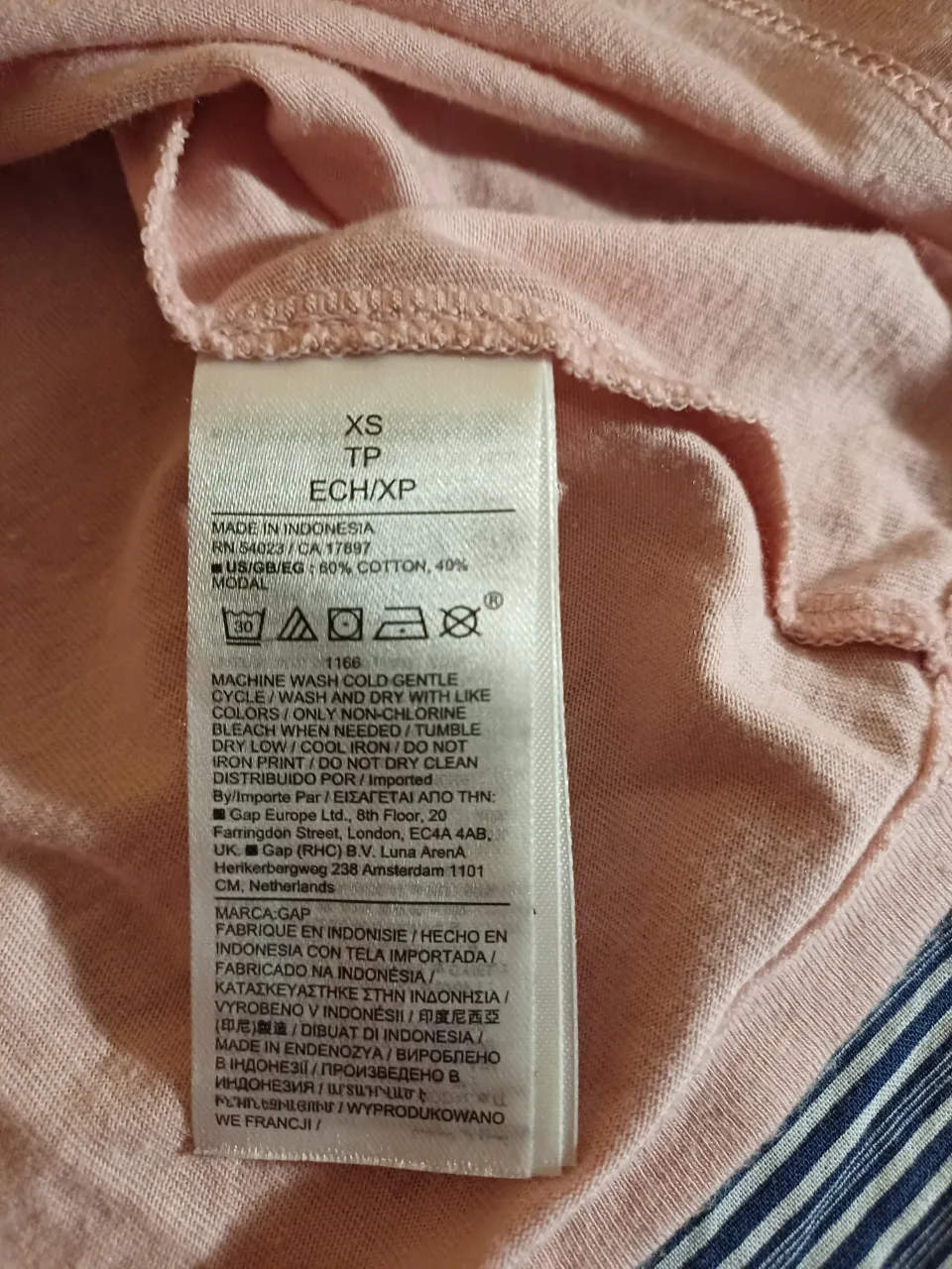 Remera GAP - Vista 5