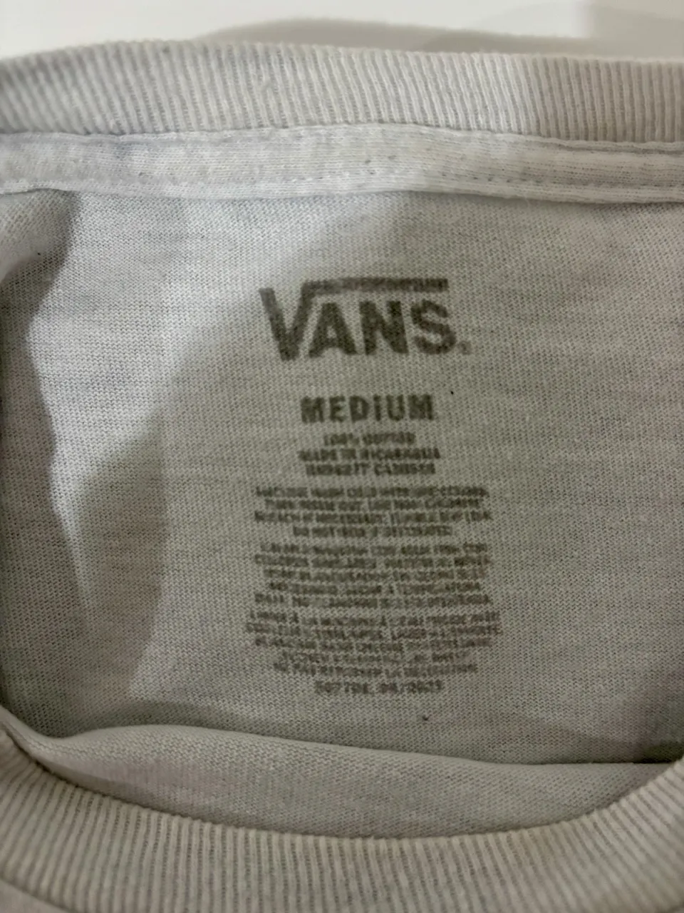 Remera Vans - Vista 2