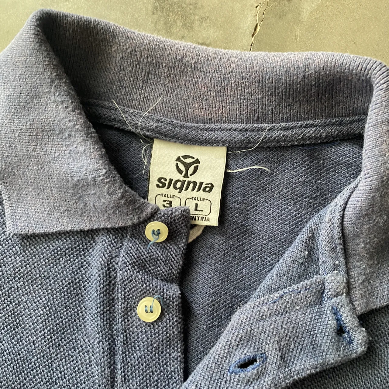Remera Signia - Vista 3