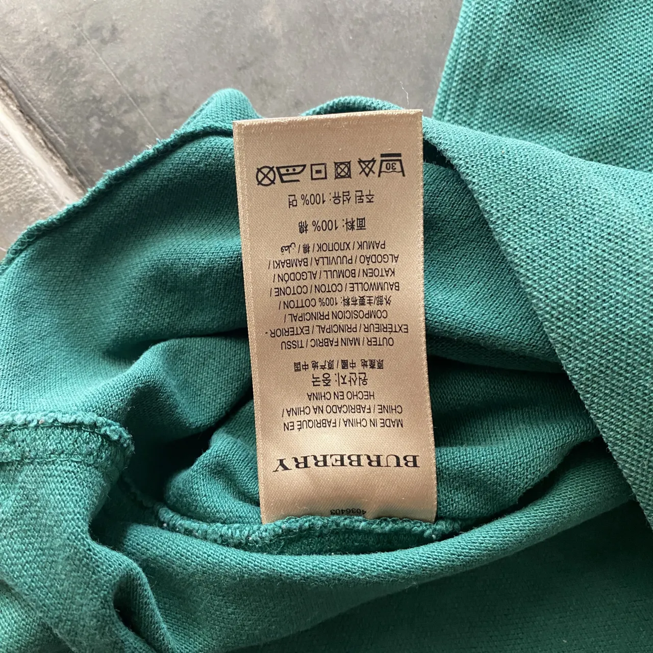 Remera Burberry - Vista 6