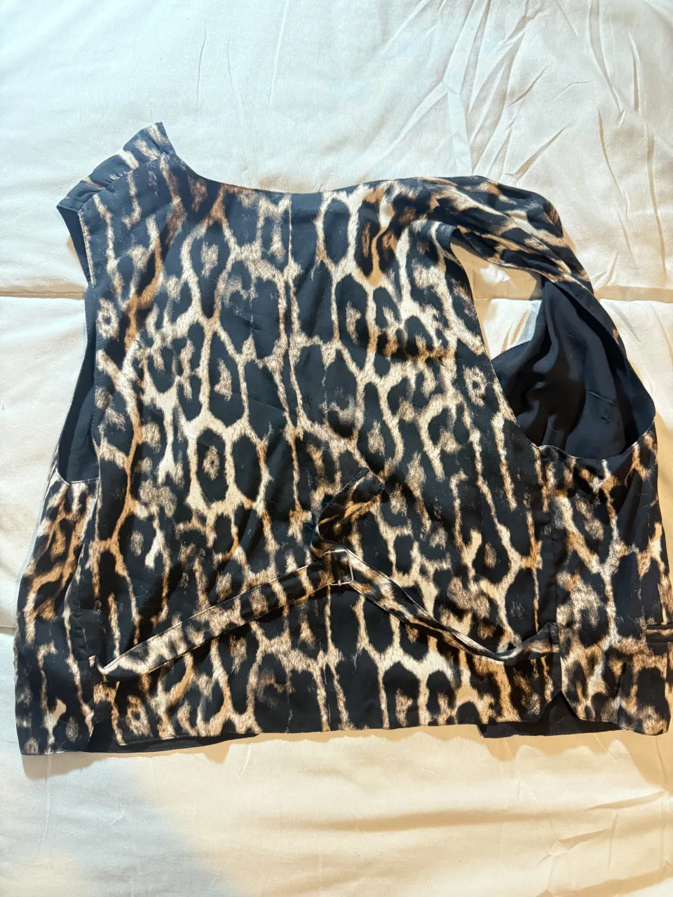 Chaleco Floppy kenny - Vista 3