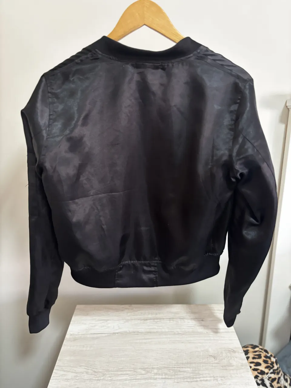 Campera GUESS - Vista 3