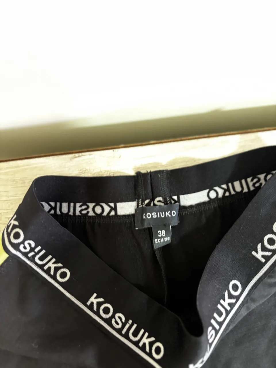 Short Kosiuko - Vista 2