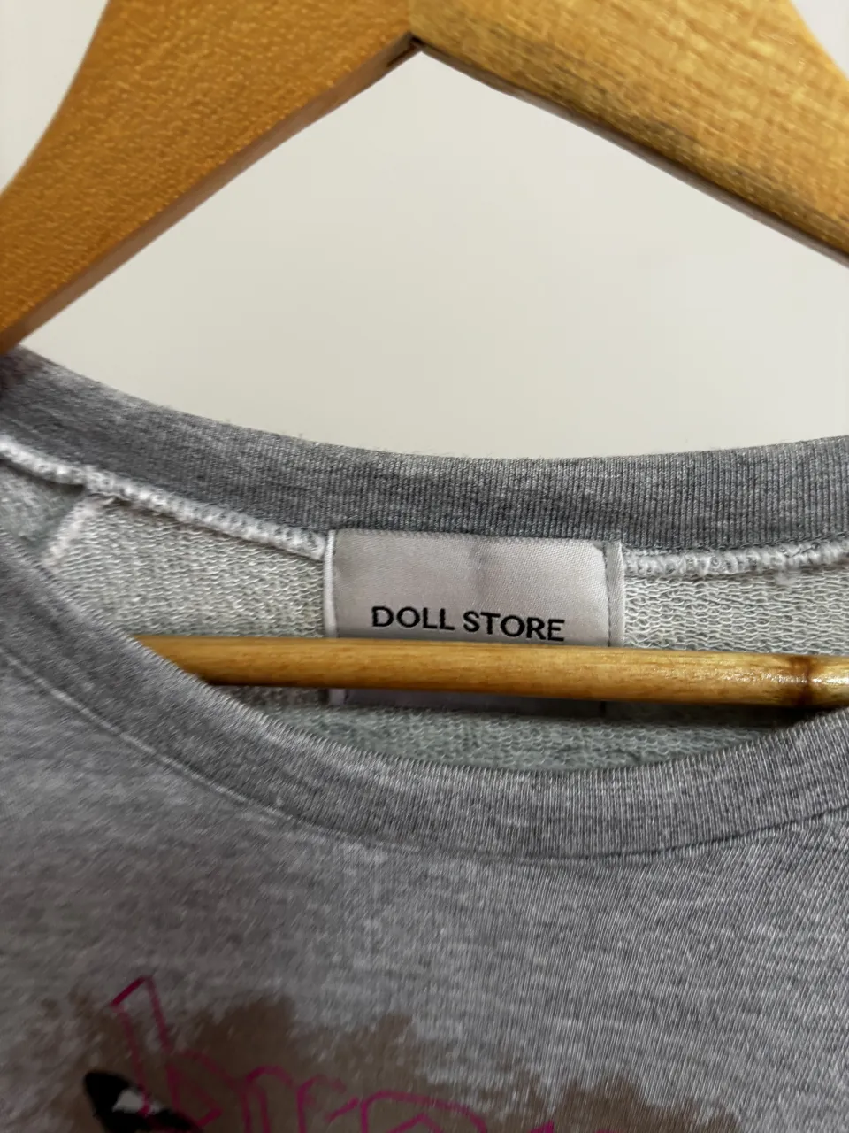 Buzo Doll Store - Vista 3