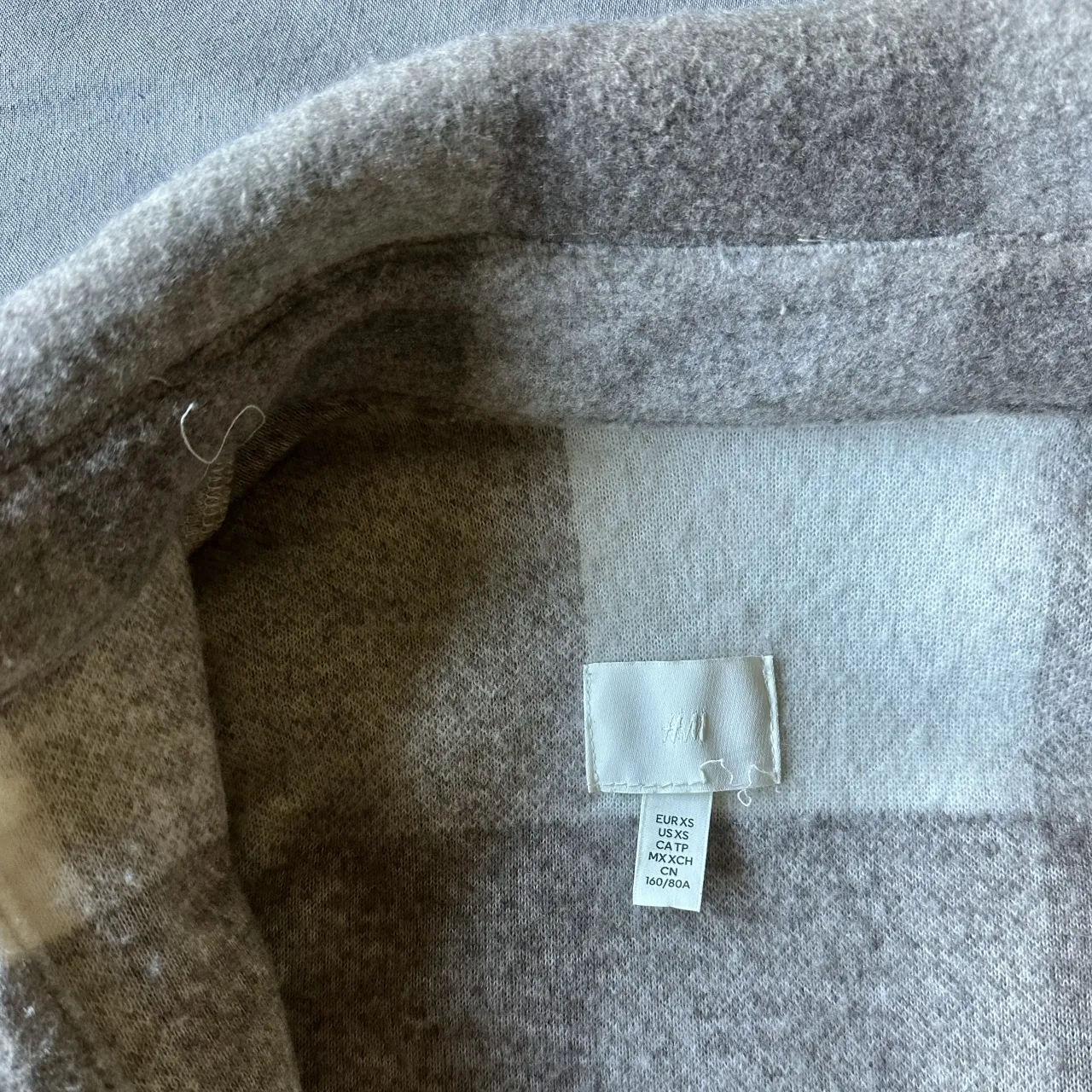 Campera H&M - Vista 3