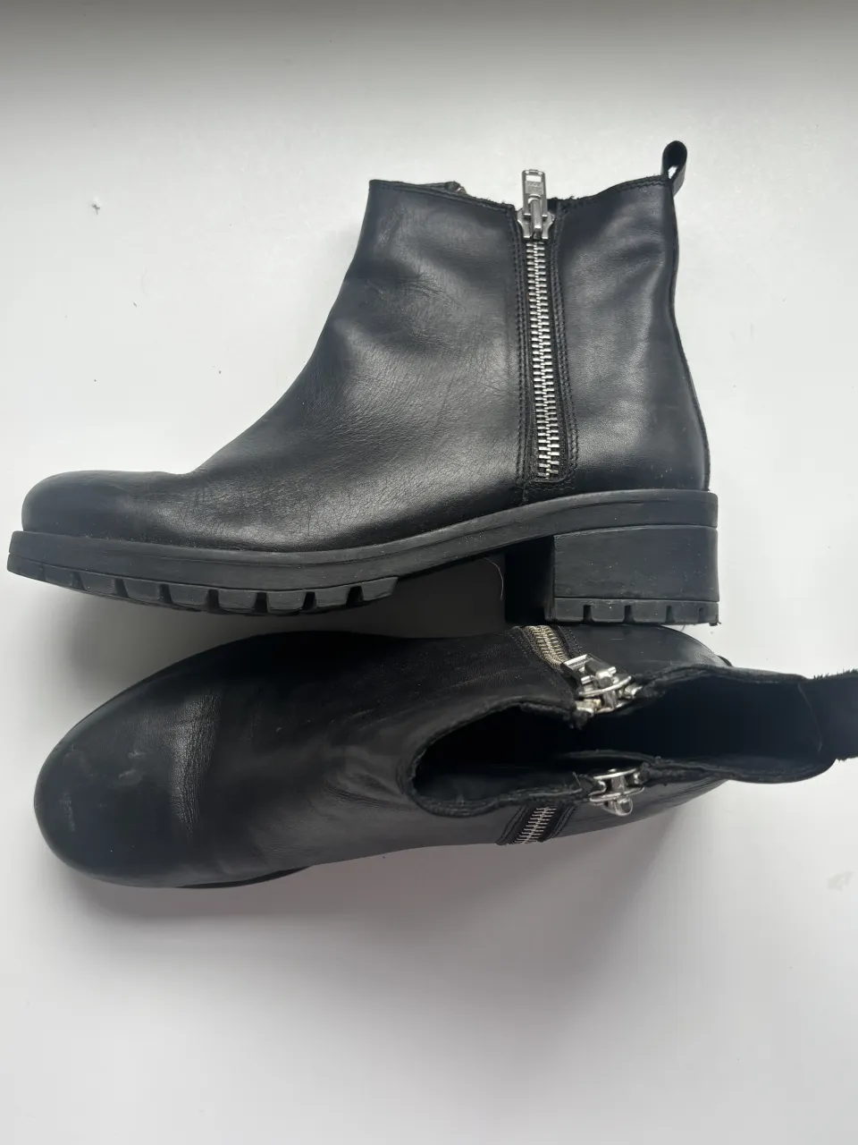 Borcegos Urban Outfitters - Vista 2