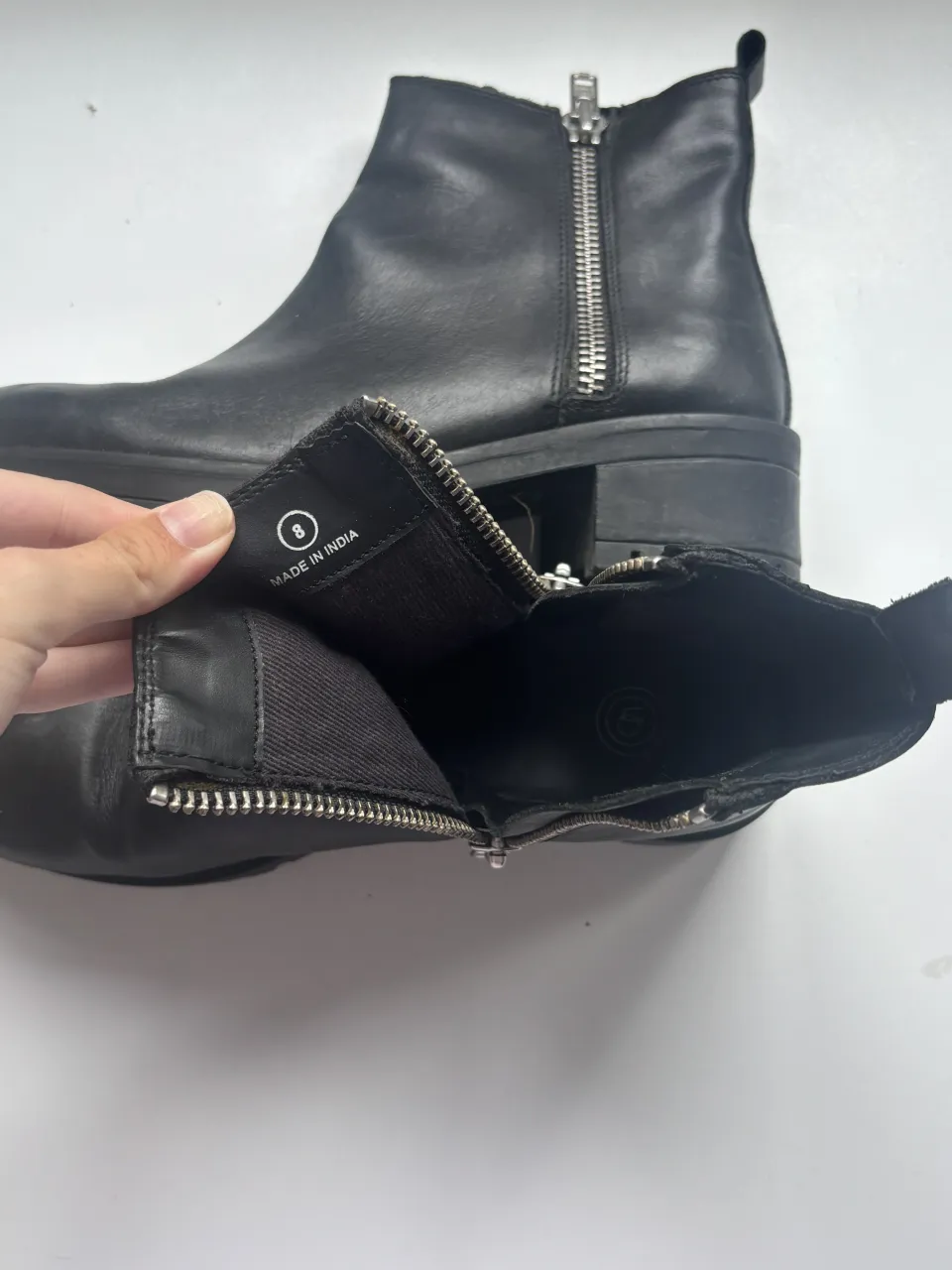 Borcegos Urban Outfitters - Vista 3