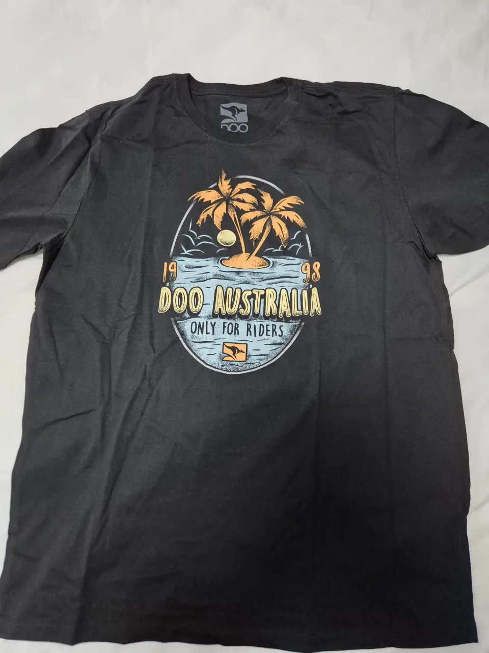 Remera Doo - Vista 2