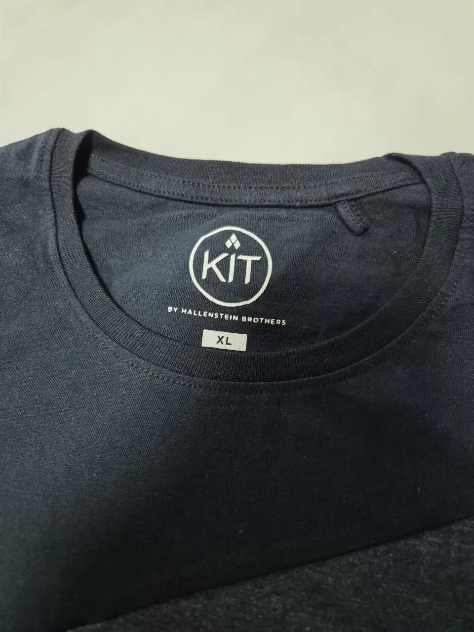 Remera KIT - Vista 3