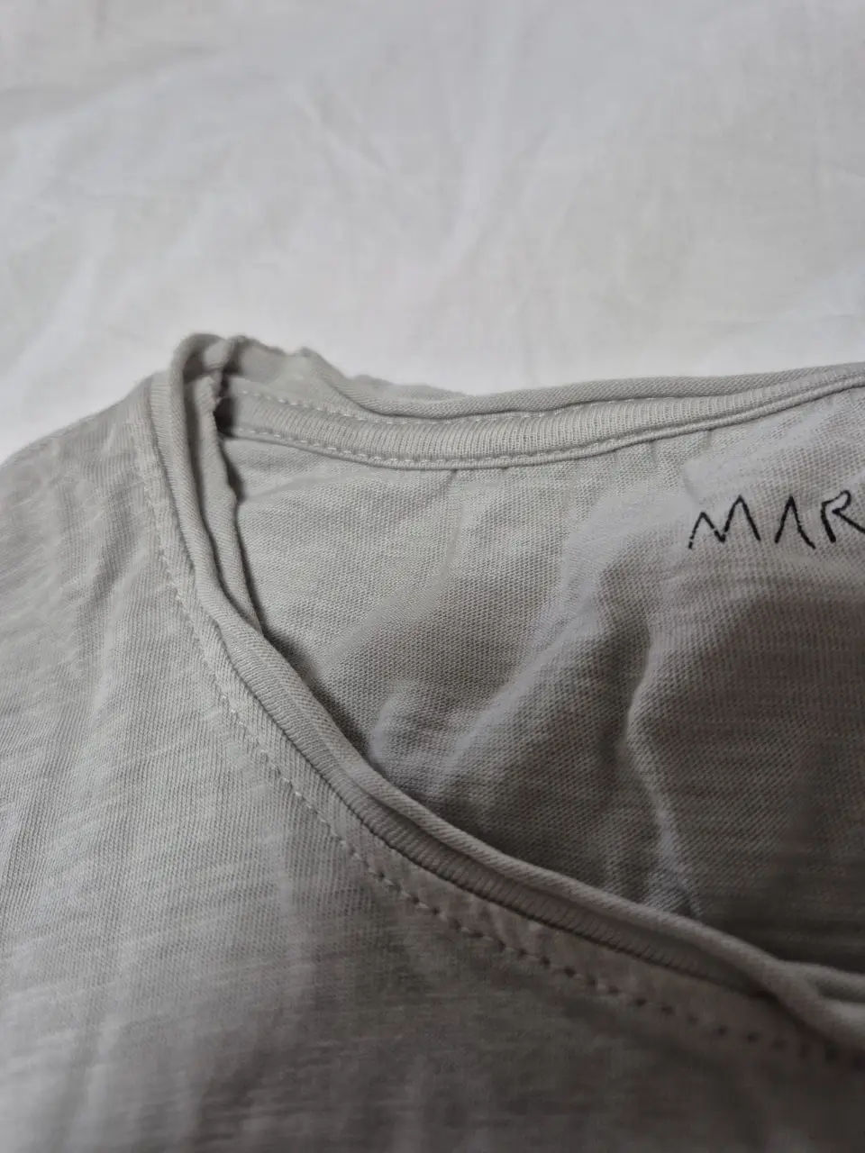 Remera Marquis - Vista 3