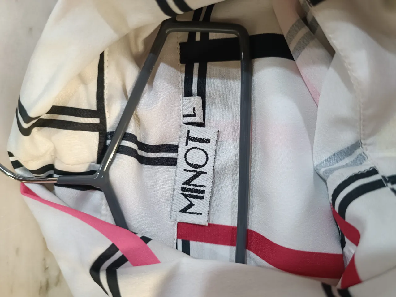 Blusa Minot - Vista 4