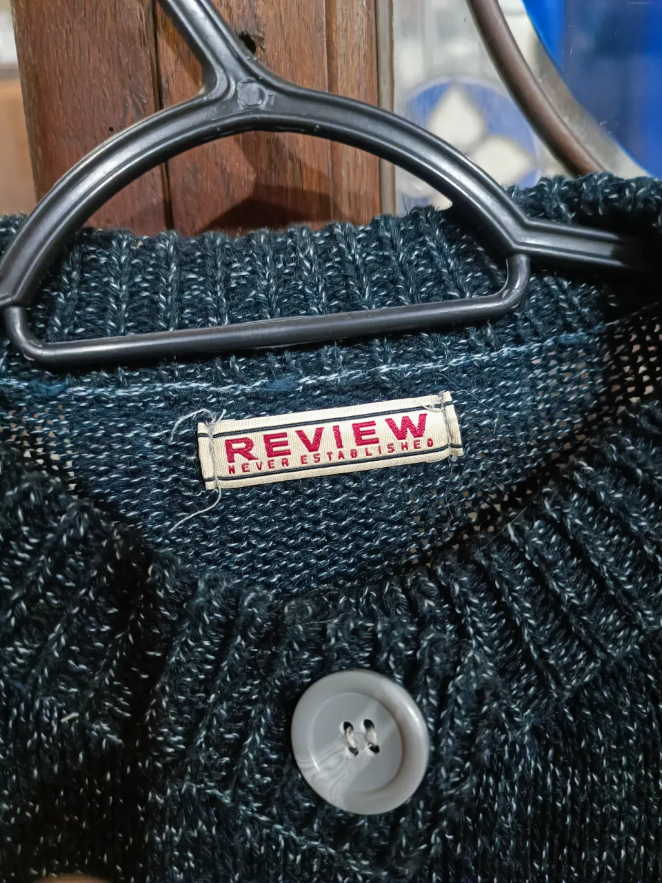 Cardigan Review - Vista 3