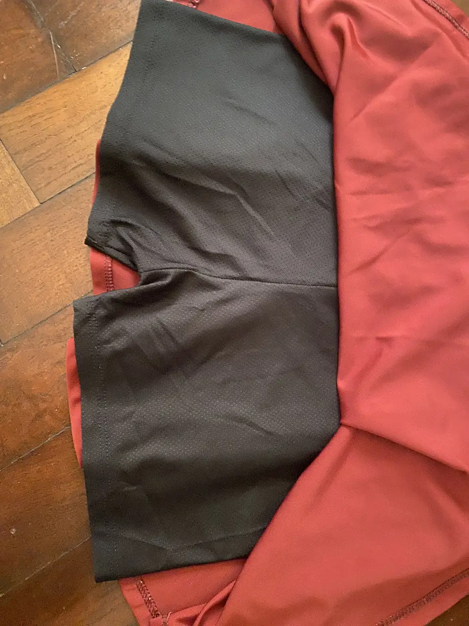 Pollera Generic - Vista 4