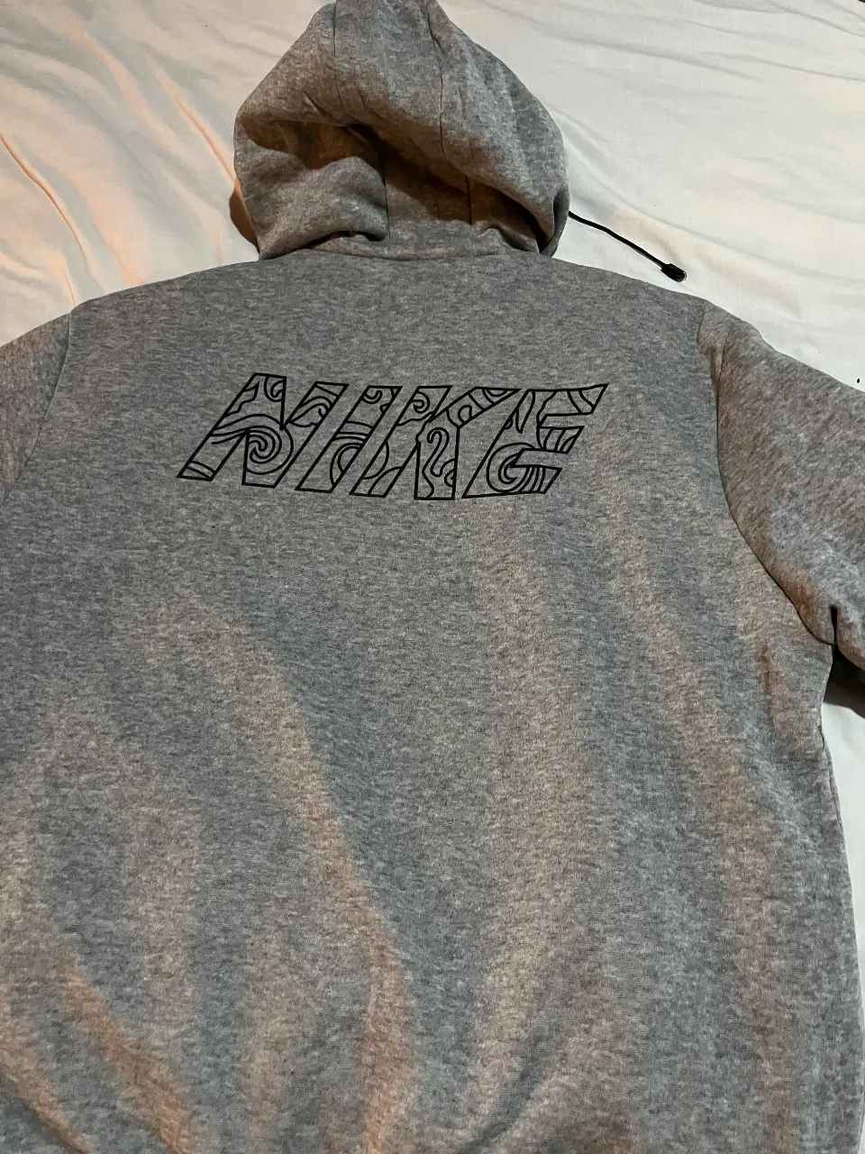 Campera Nike - Vista 5