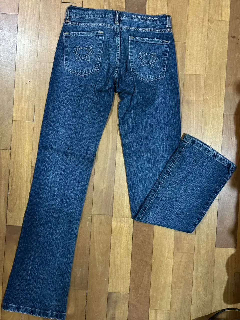 Jean Sarkany Jeans - Vista 2