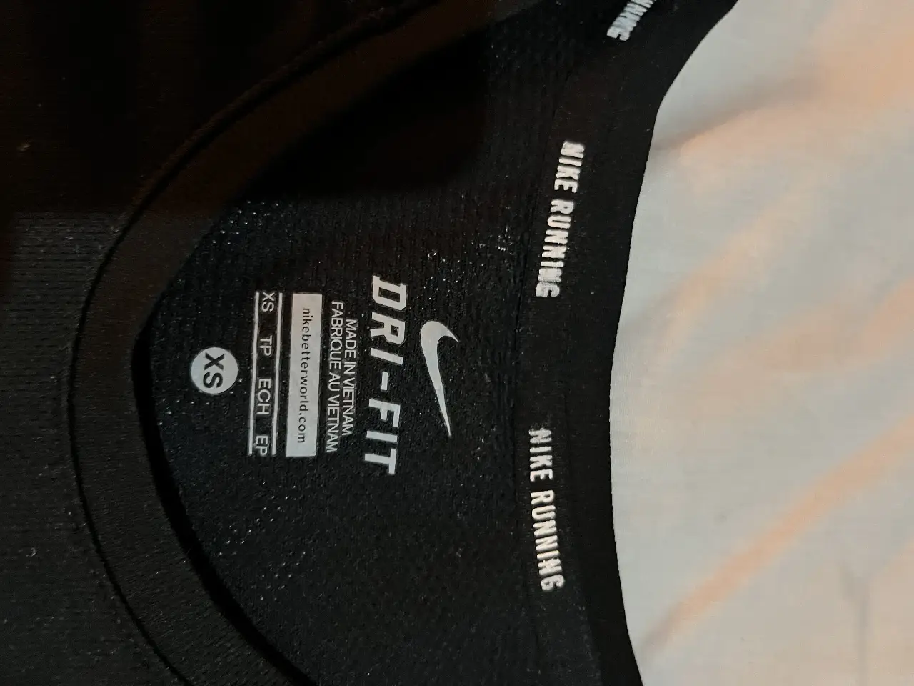Ropa deportiva Nike - Vista 4