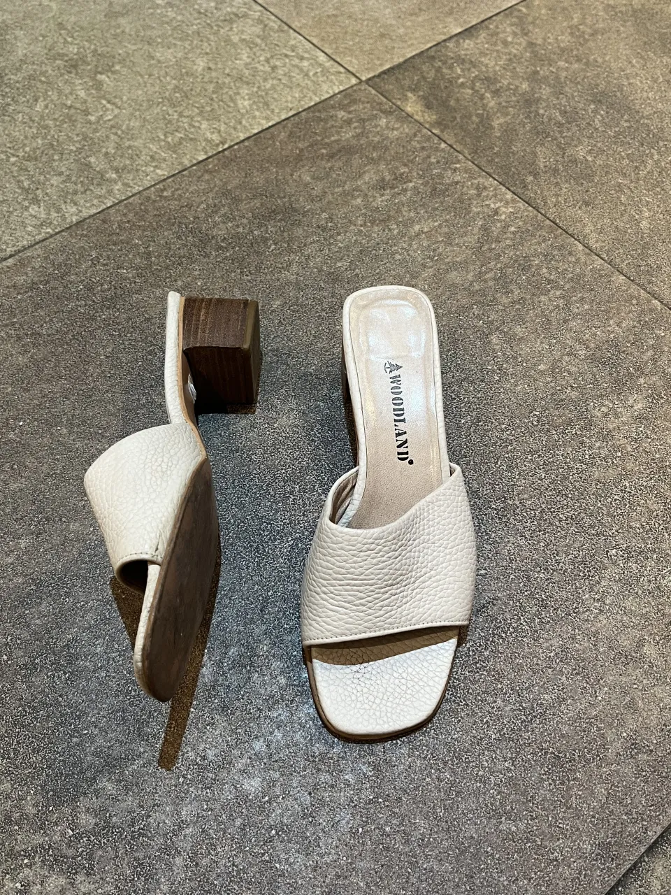 Sandalias Woodland - Vista 2